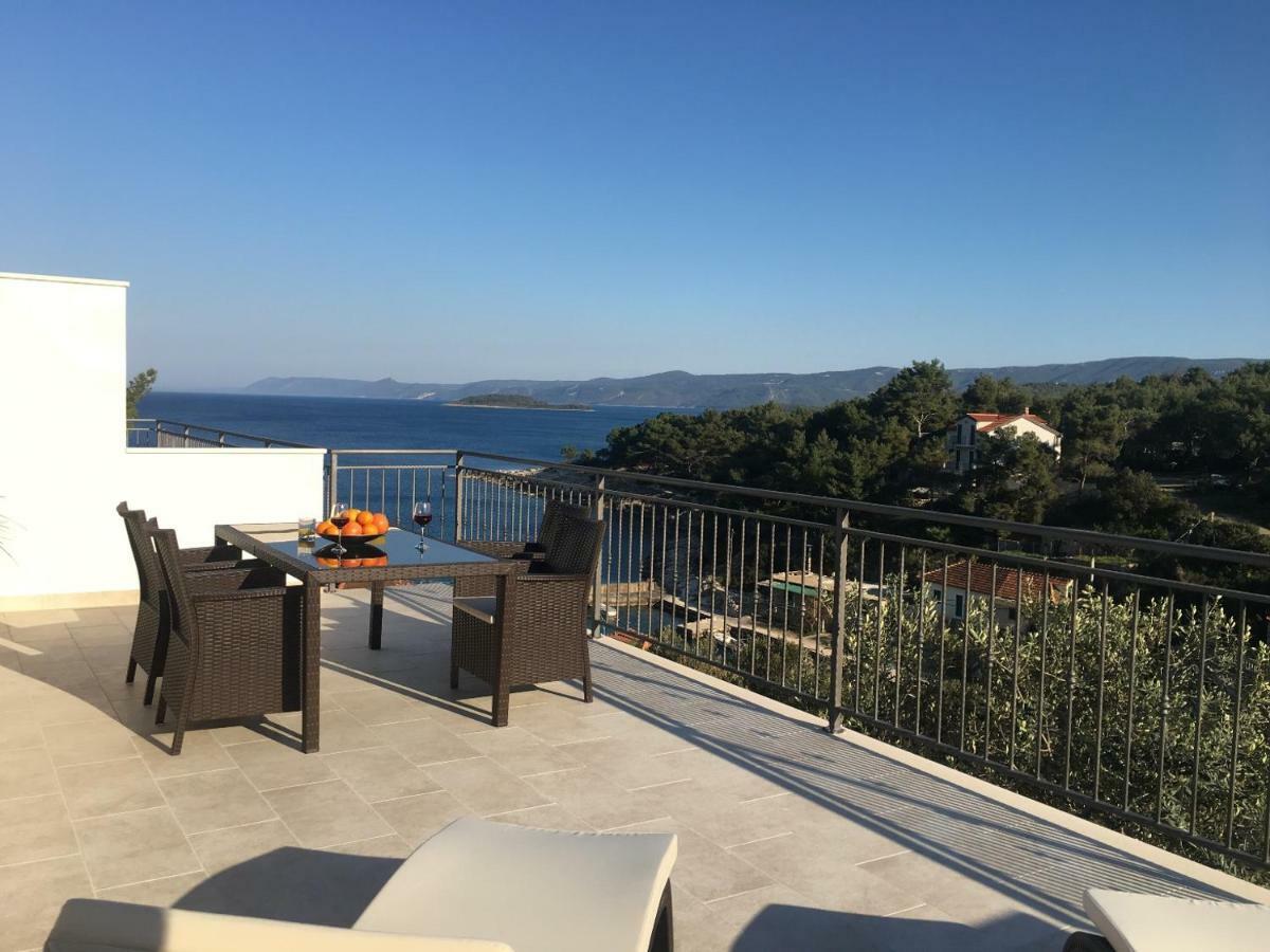 Holiday Hvar Vrbanj Exteriör bild